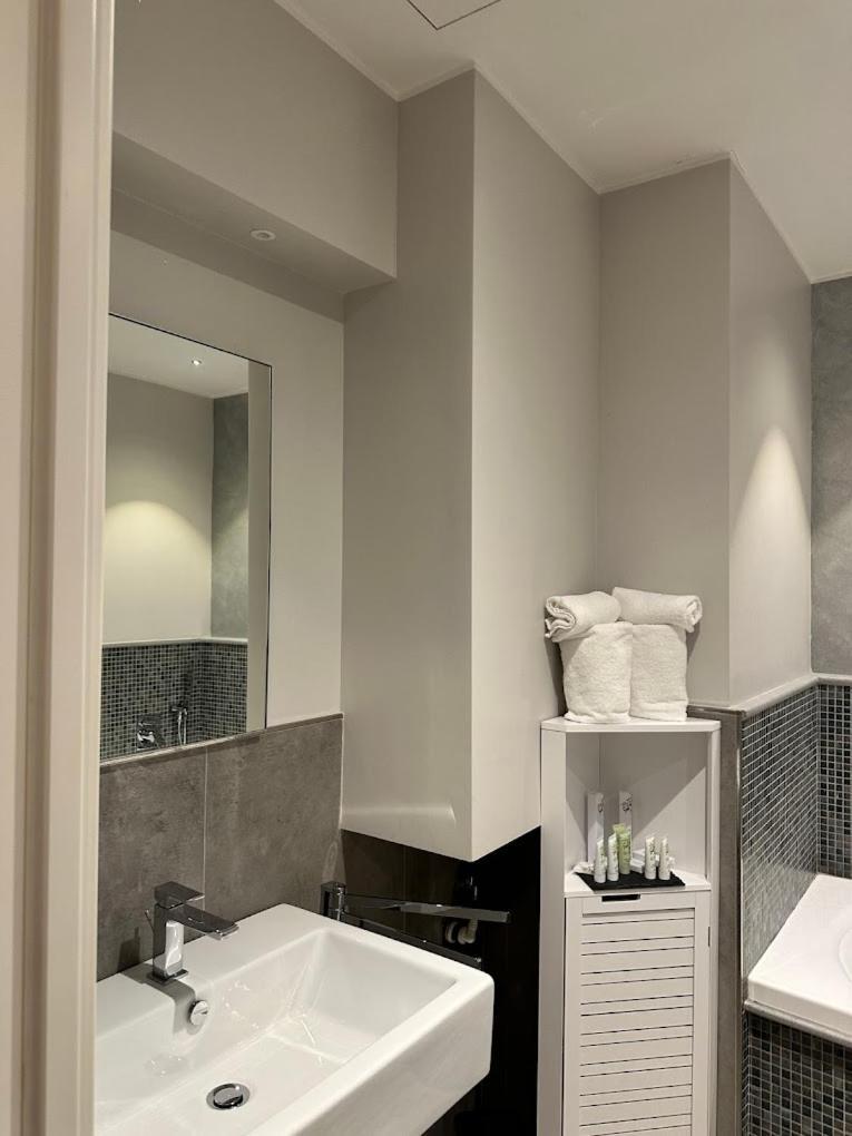 סנרמו Prima Fila Due Pemium Guest House מראה חיצוני תמונה