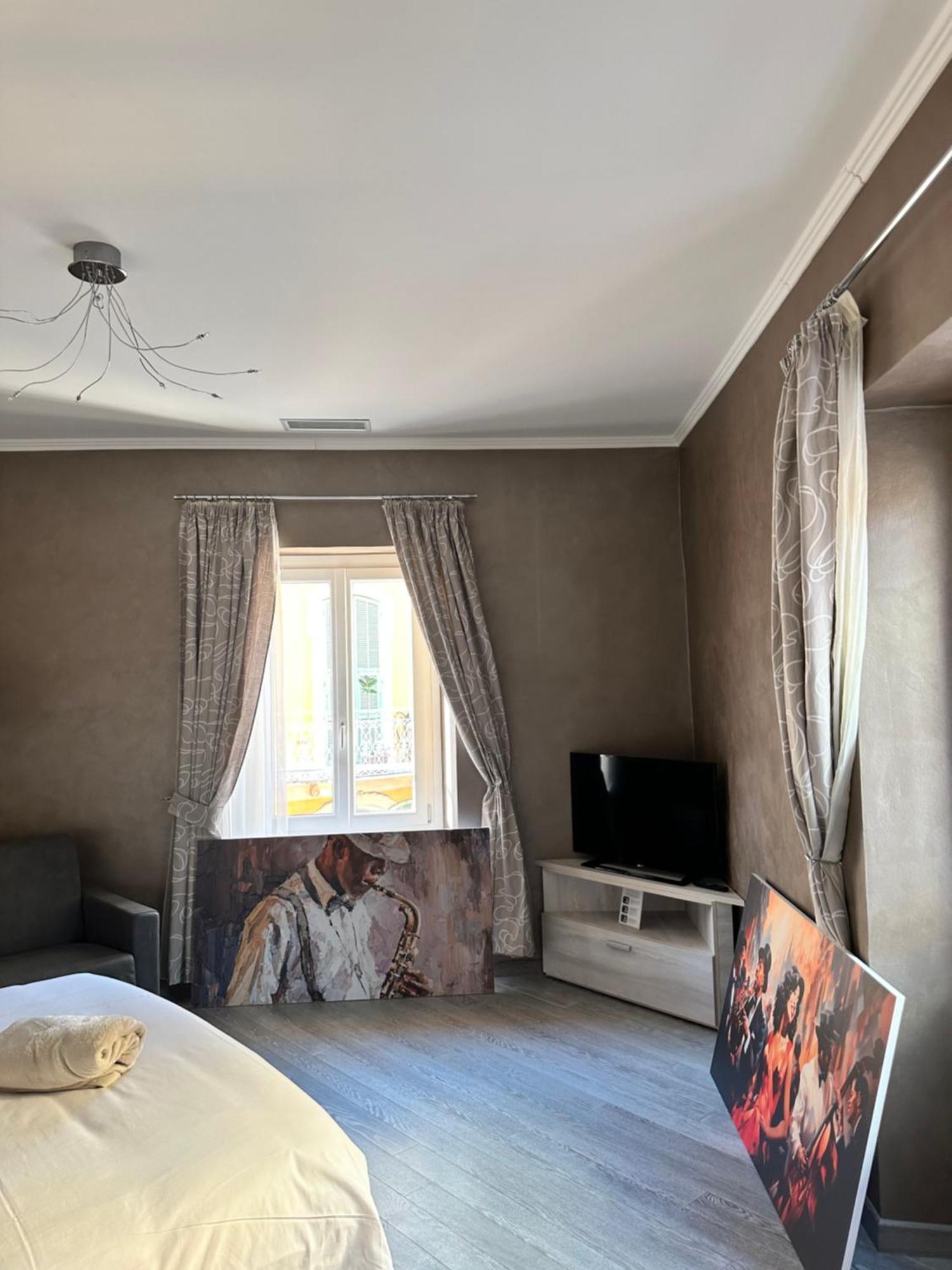 סנרמו Prima Fila Due Pemium Guest House מראה חיצוני תמונה