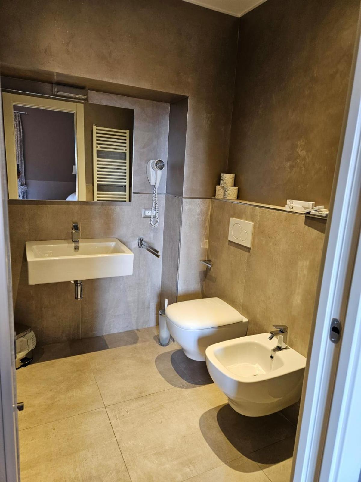 סנרמו Prima Fila Due Pemium Guest House מראה חיצוני תמונה
